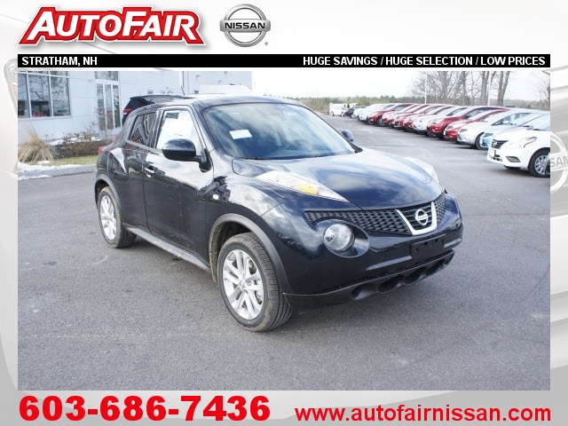 2014 Juke SV AWD - Navigation, Moonroof, Intelligent Key 2014 Juke SV AWD - Navigation, Moonroof, Intelligent Key