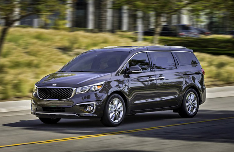 2016 Kia Sedona vs. 2017 Chrysler Pacifica New Port Richey FL